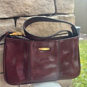 Oroton Brown Leather Shoulder Bag with Structured Design